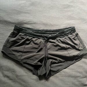 Lululemon Athletica Hotty Hot Shorts (2.5 inch inseam)
